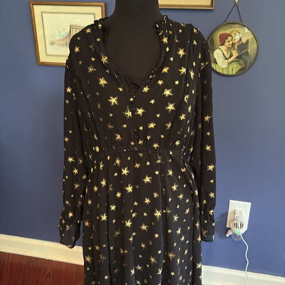Torrid Women's Black Star Chiffon Ruffle Midi Dress Torrid size 1 - Picture 2 of 6